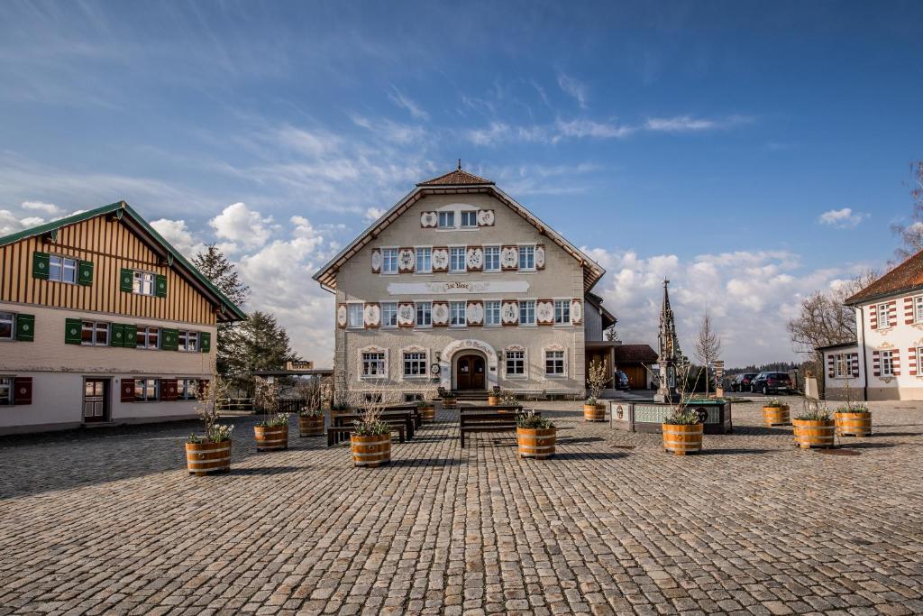 Hotel zur Rose Dorfplatz 7, 88260 Eglofs