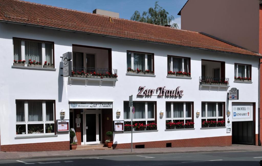 Hotel Zur Traube Schwedenpfad 4, 61348 Bad Homburg vor der Höhe