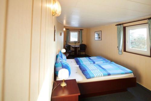 Hotelschiff Stinne
