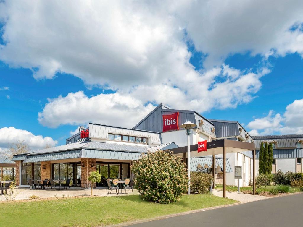 Hôtel ibis Amboise Boulevard Saint Denis- Zi la Boitardière 37400 Amboise