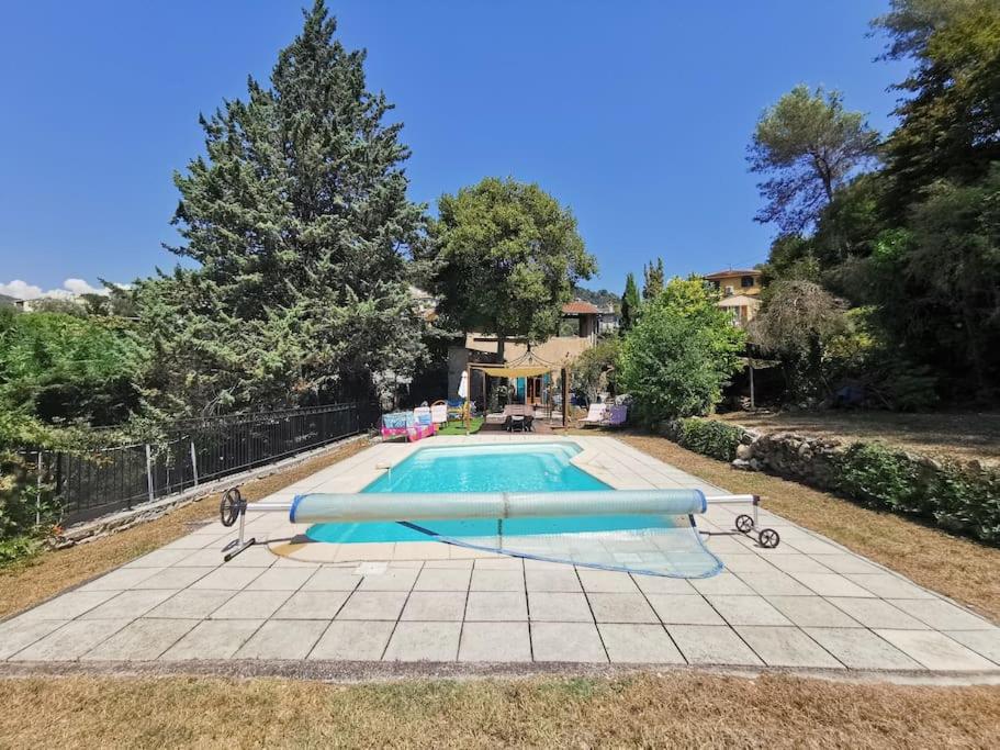 ibis Arles 13200 Arles