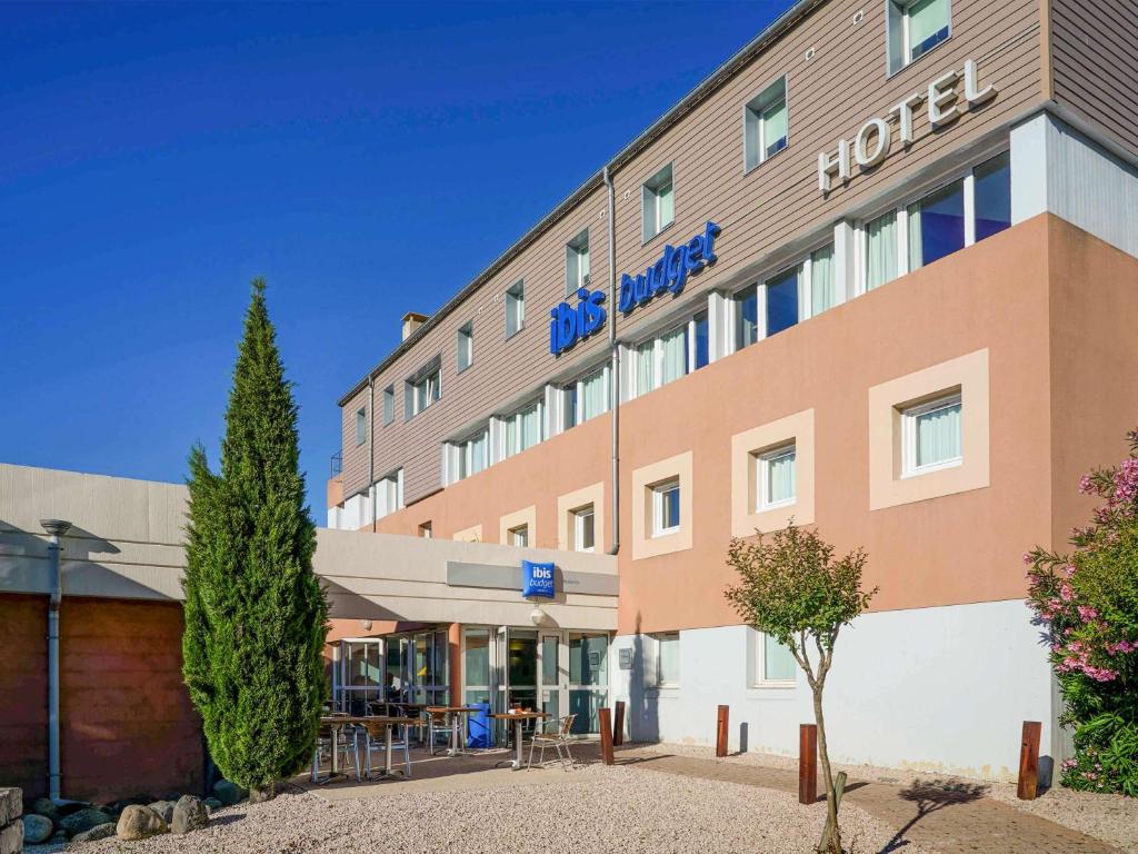 Hôtel Ibis Budget Aubenas Route De Montélimar 07200 Aubenas