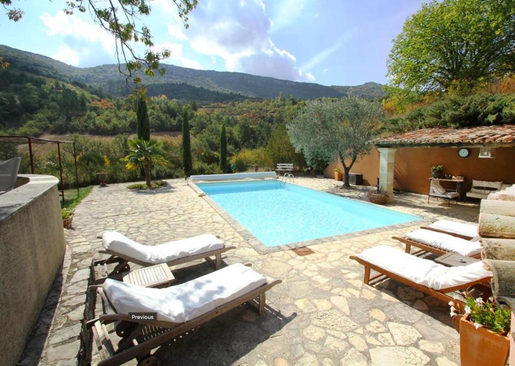 ibis budget Chilly-Mazarin Les Champarts