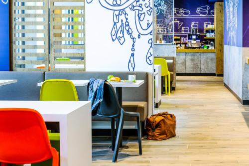 ibis Budget Courbevoie Paris La Défense