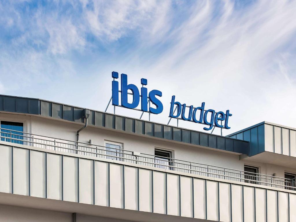 ibis budget Hotel BONN SÜD Königswinter Graefenhohner Strasse 6, 53639 Königswinter