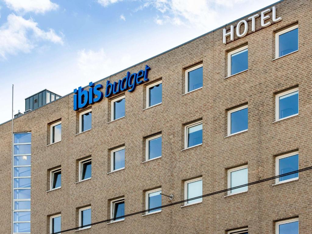 Hôtel ibis budget Krefeld Messe-Düsseldorf Hansastr. 28-30 47799 Krefeld