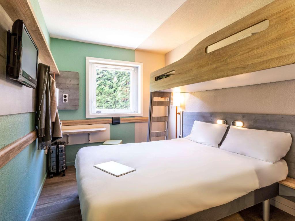 Hôtel Ibis Budget Lyon Est Saint Quentin Fallavier 2 Avenue Artois Za Chesnes La Noir�e 38070 Saint-Quentin-Fallavier