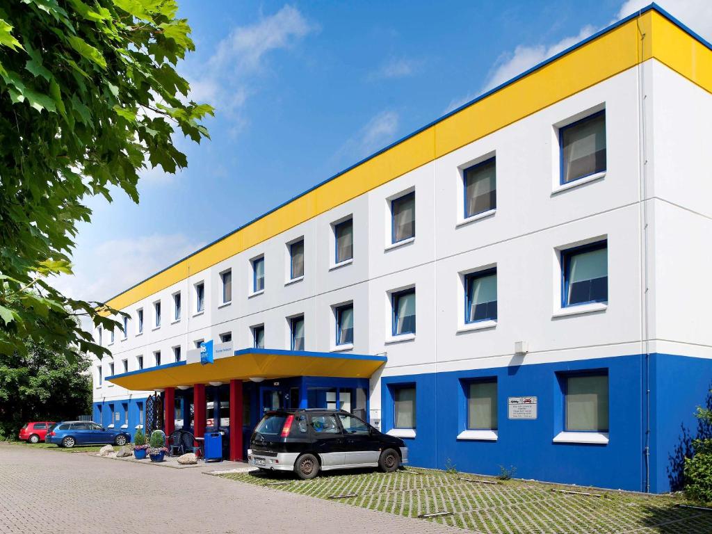 ibis budget Muenchen Putzbrunn Michael-Haslbeck-Str. 20, 85640 Putzbrunn