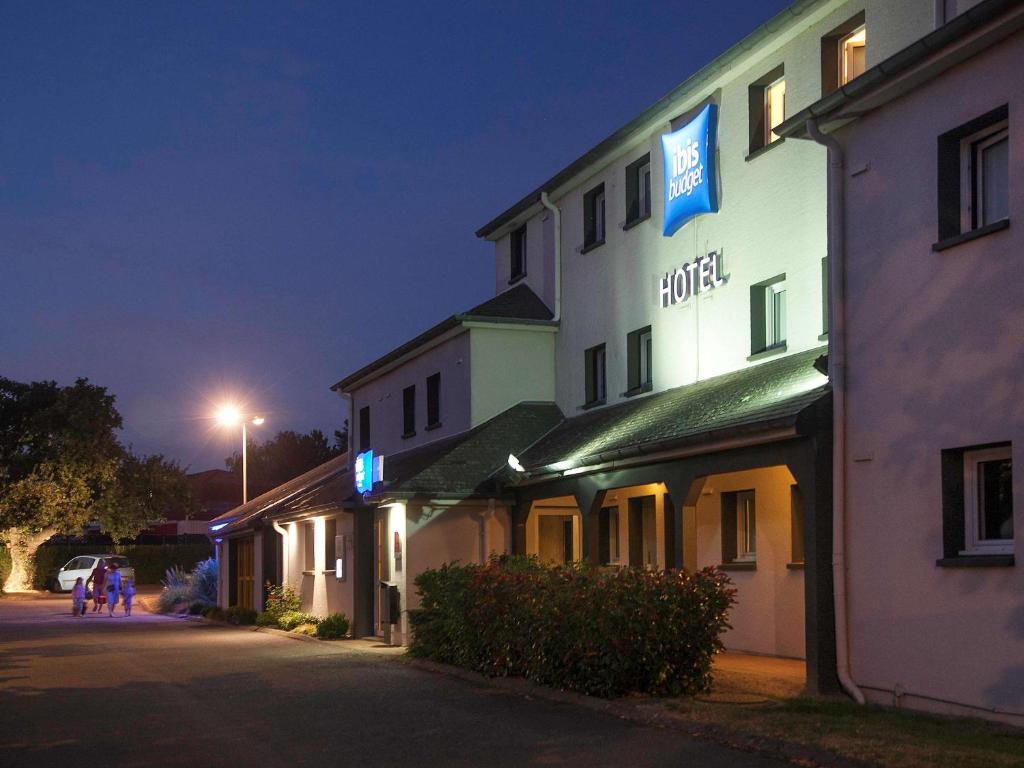 Hôtel ibis budget Nantes Sainte Luce 4 rue Gustave Eiffel 44980 Sainte-Luce-sur-Loire
