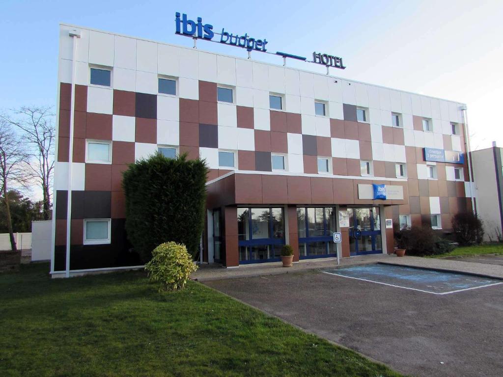 Hôtel ibis budget Rouen Parc des Expos Zenith 27 Avenue Maryse Bastie 76800 Saint-Étienne-du-Rouvray