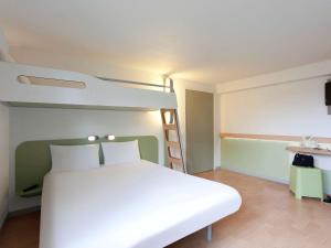 Hôtel ibis budget Tarbes Boulevard Kennedy 65000 Tarbes Midi-Pyrénées