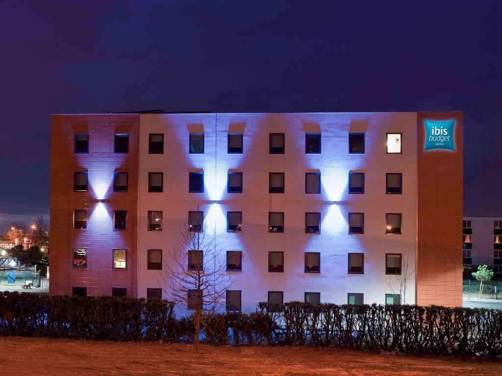 Hôtel ibis budget Toulouse Aeroport 1 Avenue Didier Daurat 31700 Blagnac