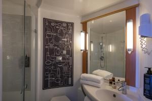 IBIS Cannes Mouans Sartoux parking gratuit