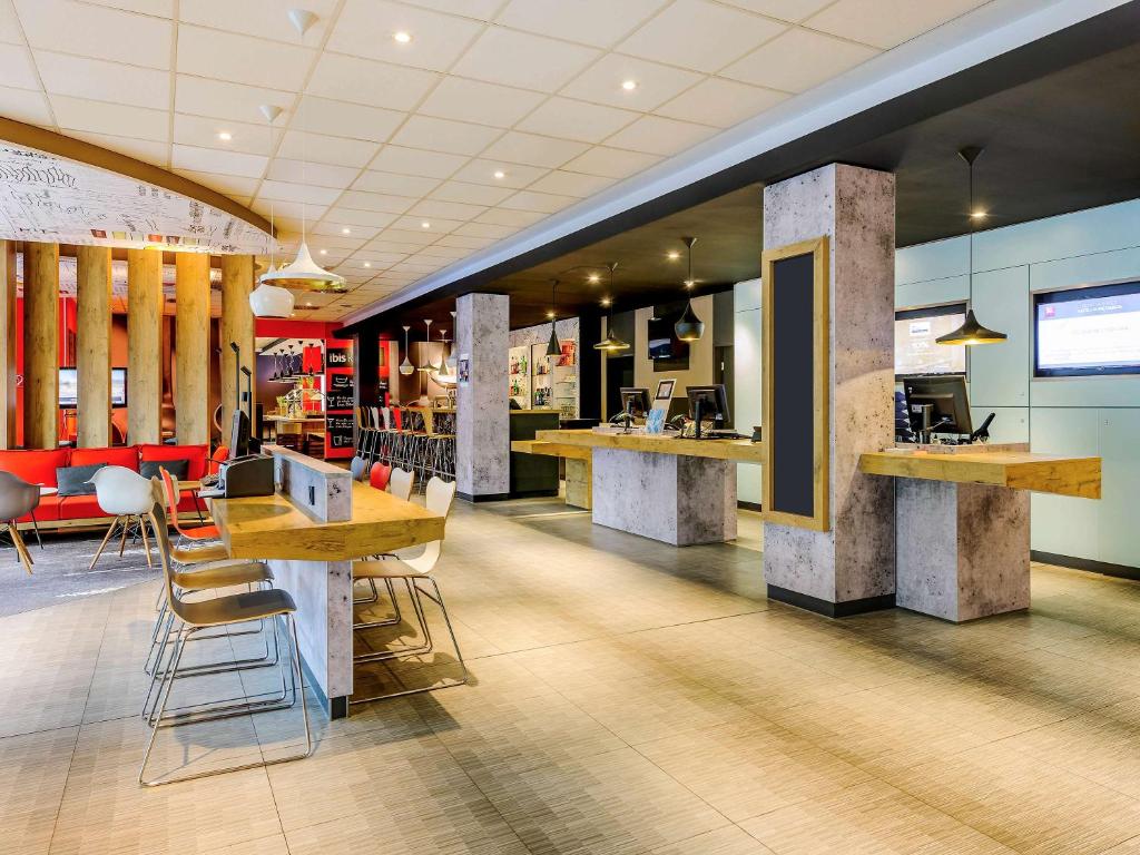 ibis Hotel Frankfurt Airport Langer Kornweg 9a-11, 65451 Kelsterbach