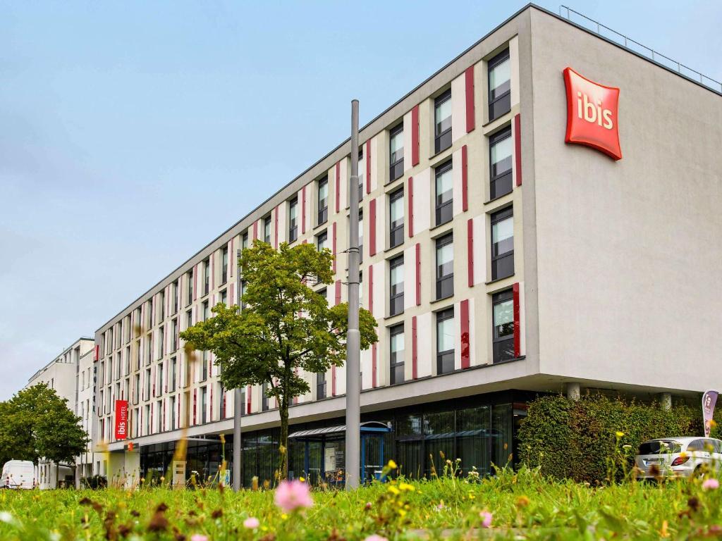 ibis Hotel Muenchen City West Westendstr. 181, 80686  Munich