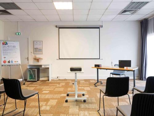 ibis Laval Le Relais D'Armor