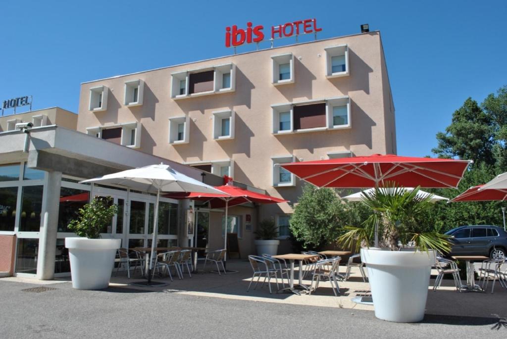 ibis Loriol Le Pouzin Rd 104 Za Rhone Vallee, 07250 Le Pouzin