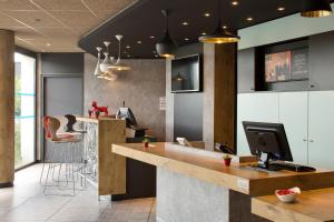 ibis Montceau les Mines