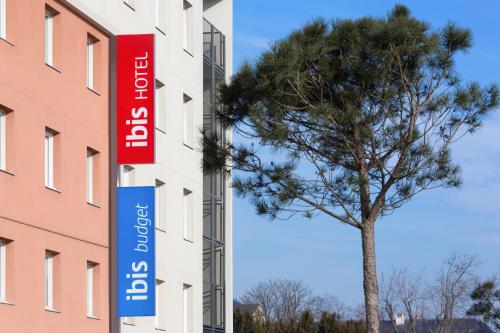 Ibis Orly Chevilly Tram 7