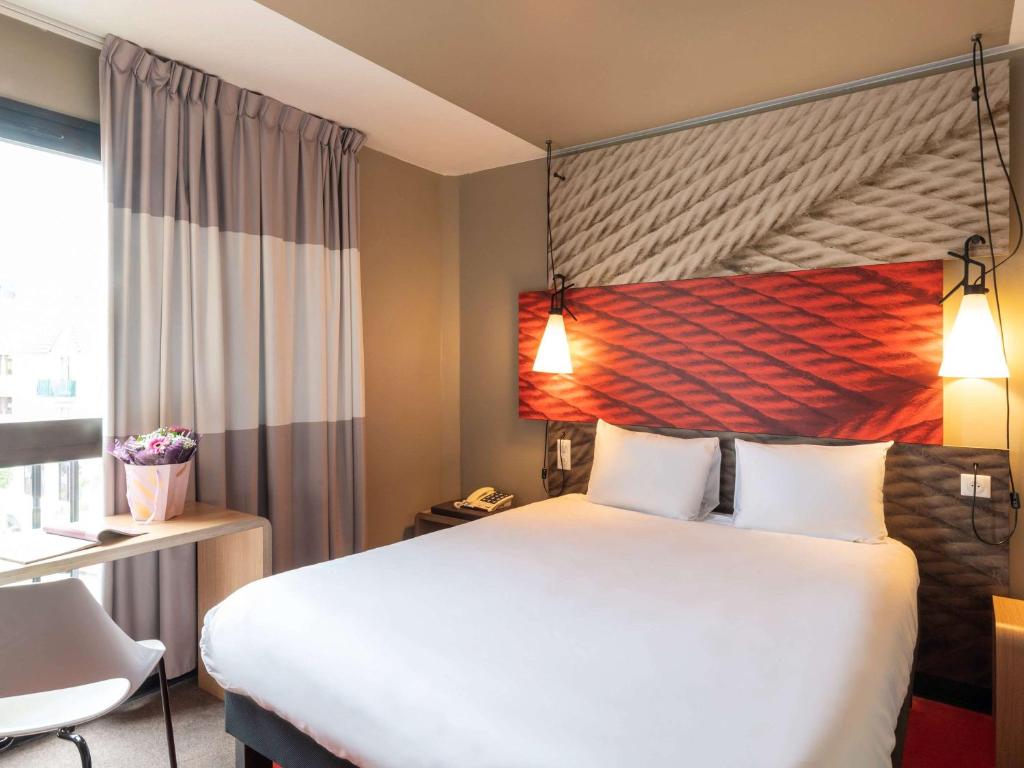 Hôtel ibis Saint Gratien - Enghien-Les-Bains 54 Place De La Gare 95210 Saint-Gratien