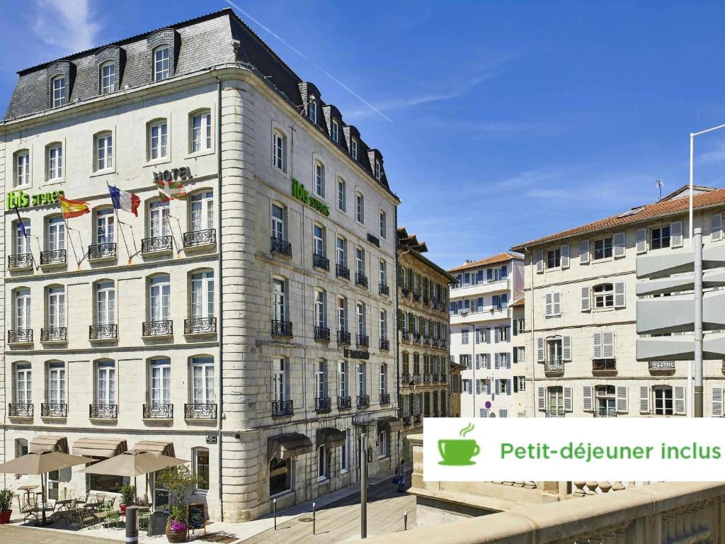 Hôtel ibis Styles Bayonne 1 place de la République 64100 Bayonne