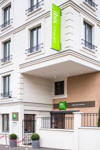 Hôtel ibis Styles Clamart Gare Grand Paris 11 Bis Rue Du Clos Montholon 92140 Clamart Île-de-France