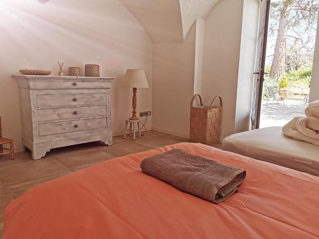 ibis Styles Guyancourt Versailles 78280 Guyancourt