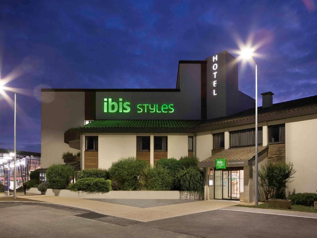 Hôtel ibis Styles Niort Poitou Charentes Aire du Poitou Charentes - A10 79230 Vouillé