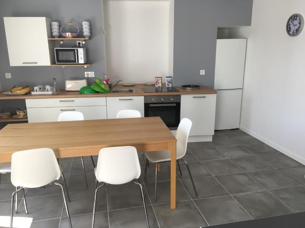 ibis Styles Paris Cadet Lafayette