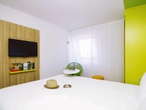 Hôtel Ibis Styles Toulouse Labège 120 Rue Garance 31677 Labège Midi-Pyrénées