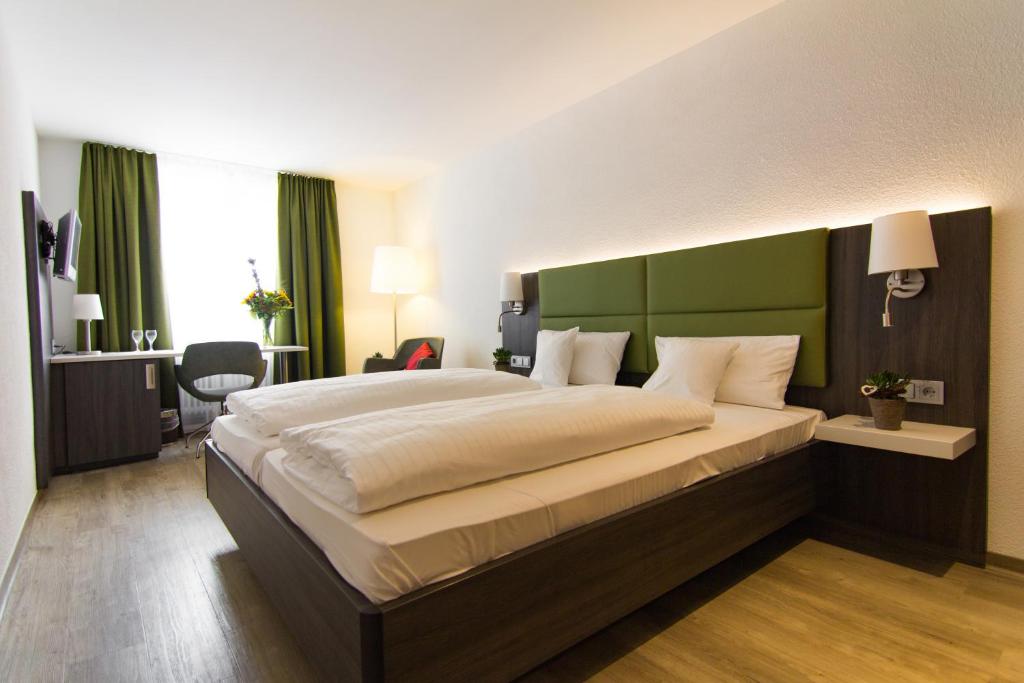 Insel-Hotel-Lindau Maximilianstrasse 42, 88131 Lindau