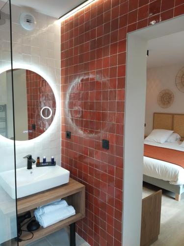 Intense Boutik-Hôtel