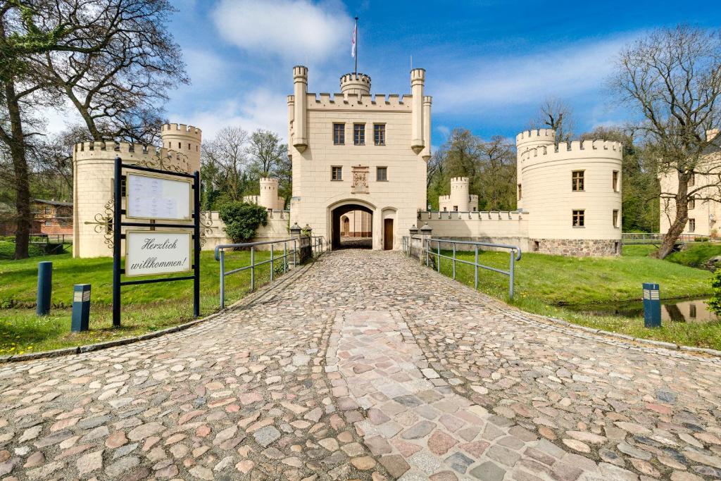Hôtel Hotel Jagdschloss Letzlingen Schloßstraße 10, 39638 Letzlingen