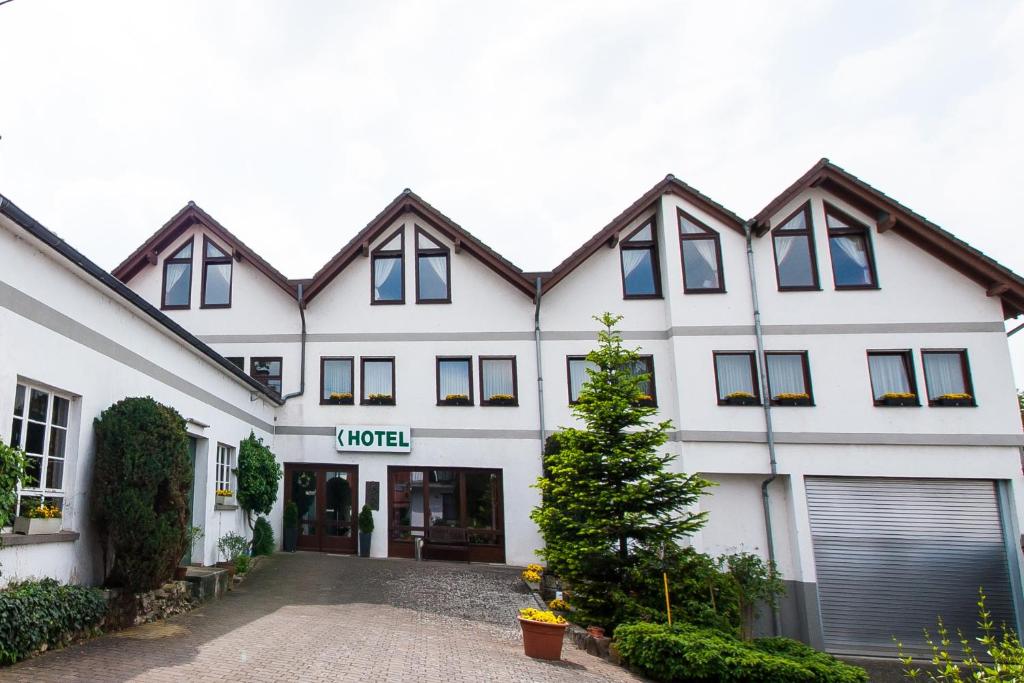 Hôtel Hotel Janssen Wormser Str. 85-87, 55294 Bodenheim