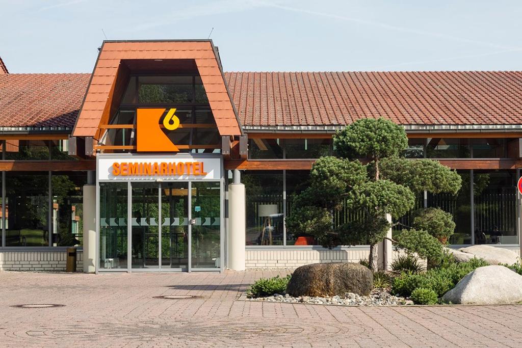 K6 Seminarhotel Kirschallee 6, 38820 Halberstadt