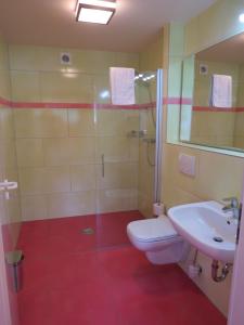 Hôtel KA&KA Hotel Garni Schweriner Str. 15 19075 Warsow Mecklembourg-Poméranie