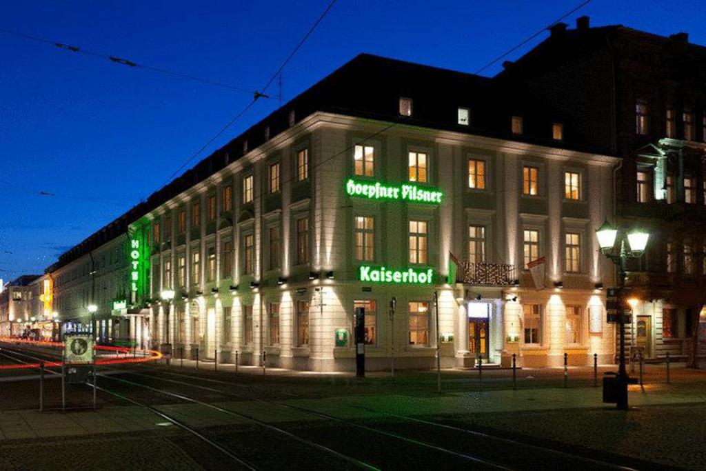 Hôtel Kaiserhof Karl-Friedrich-Str. 12 76133 Karlsruhe