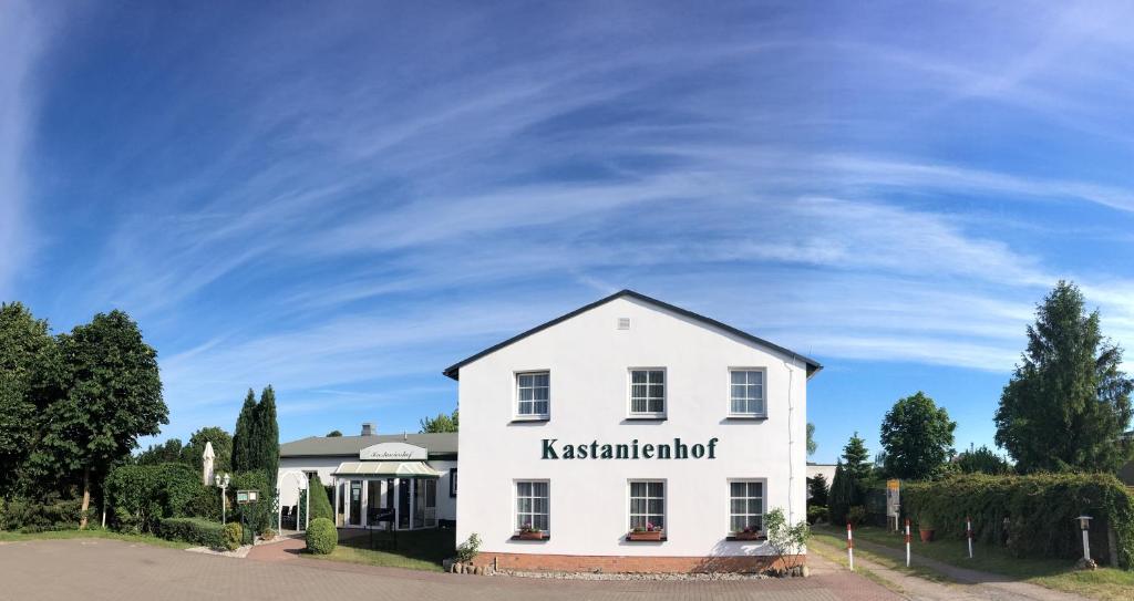 Hôtel Kastanienhof Hotel garni Ahlbecker Straße 14 17454 Zinnowitz