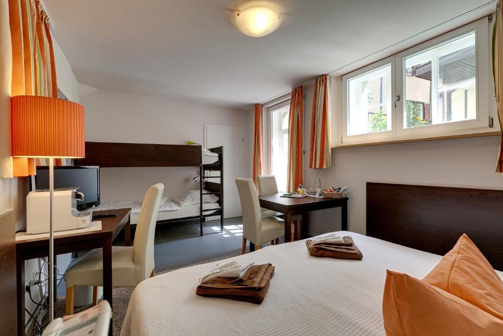 Hôtel Hotel Kleine Radlerherberge Kirchplatz, 3, 74219 Möckmühl