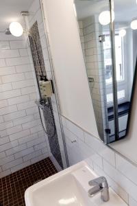 Koncept Hotel zum kostbaren Blut