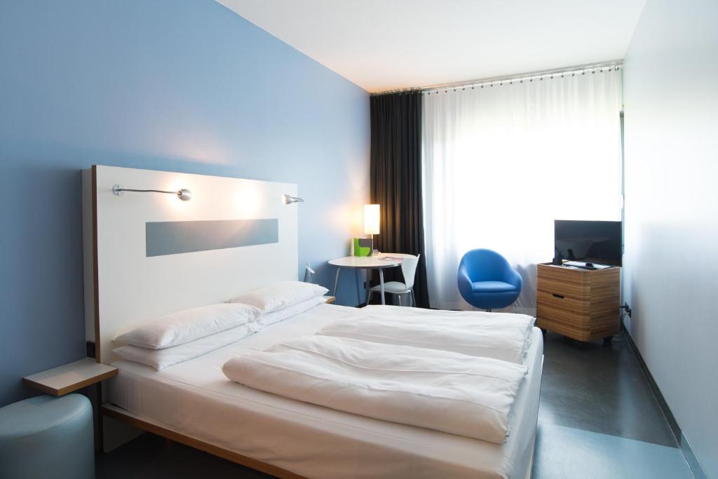 Ku'Damm 101 Hotel Kurfürstendamm 101, 10711 Berlin