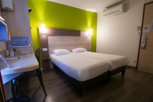 Kyriad Dijon Sud - 21600 LONGVIC