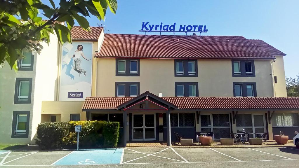 Hôtel Kyriad Lyon Est - Saint Bonnet De Mure Rue Vaucanson 69720 Saint-Bonnet-de-Mure