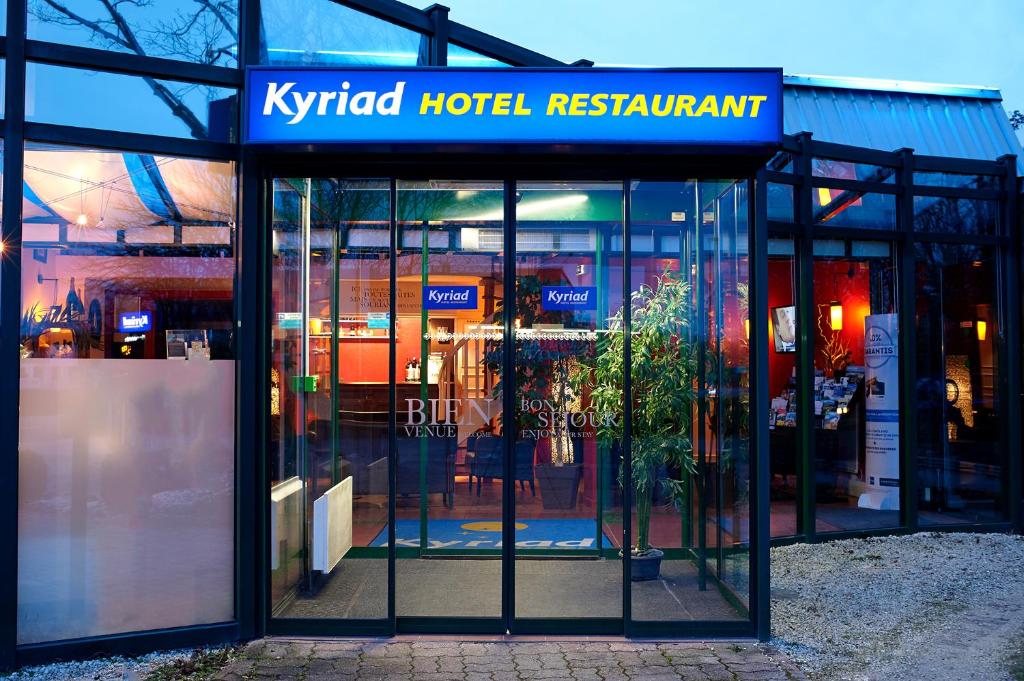 Hôtel Kyriad Reims Est - Parc Expositions 12 Rue Gabriel Voisin 51100 Reims