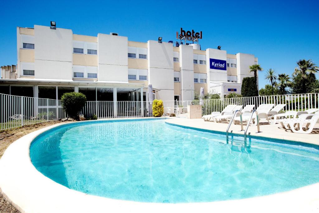 Hôtel Kyriad Toulon Est Hyeres La Garde 10 Avenue Rouget De Lisle 83130 La Garde