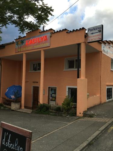 L'Acilya