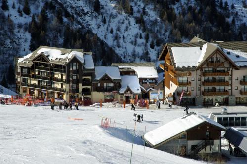 Hotel l'Aigle Valmeinier france