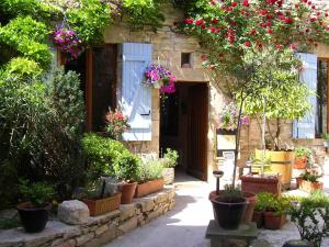 Hôtel L'Ancienne Auberge Place d'Eglise 81140 Puycelci Midi-Pyrénées