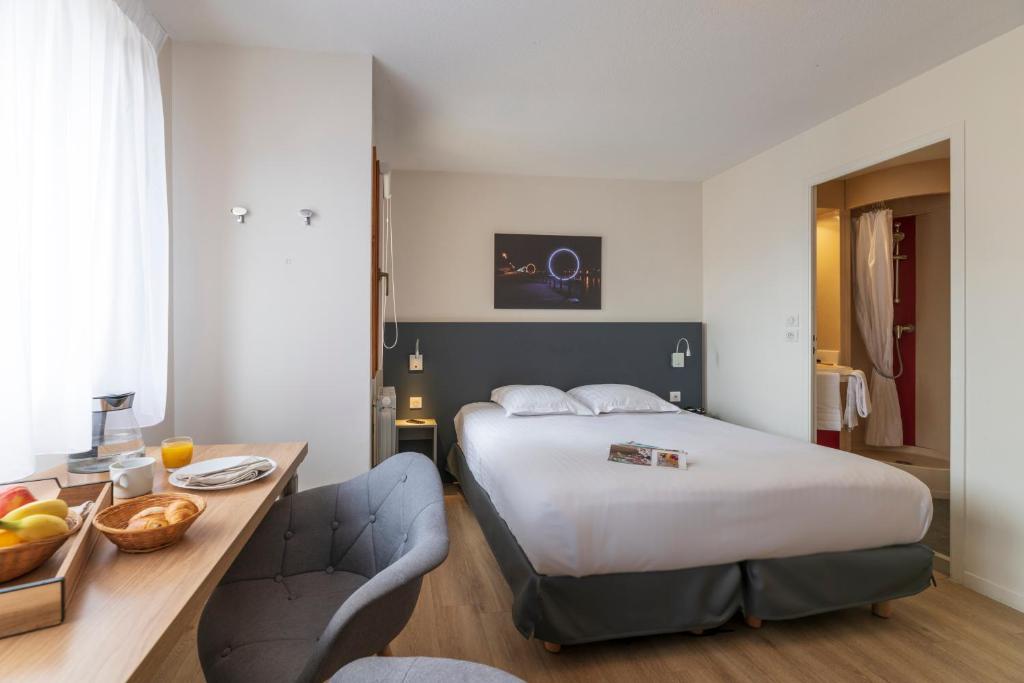 L' Auberge Campagnarde, Lourdes Spa Sauna Restaurant 65100 Poueyferré