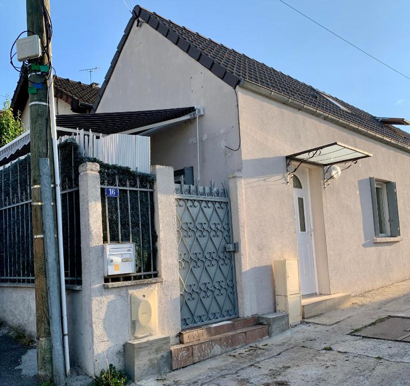 L'AUBERGE DE L'OLIVE 03290 Dompierre-sur-Besbre